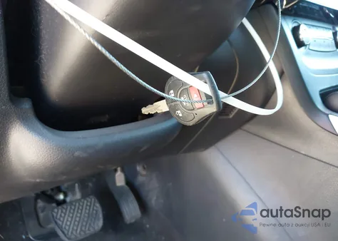 2017 Nissan Sentra S z USA, uszkodzony, nr VIN 3N1AB7AP3HY259492